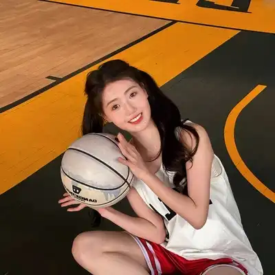 郝怡